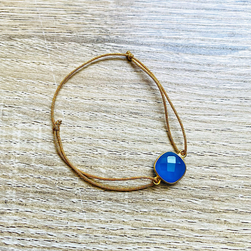 Bracelet cordon réglable pierre naturelle doré Livia