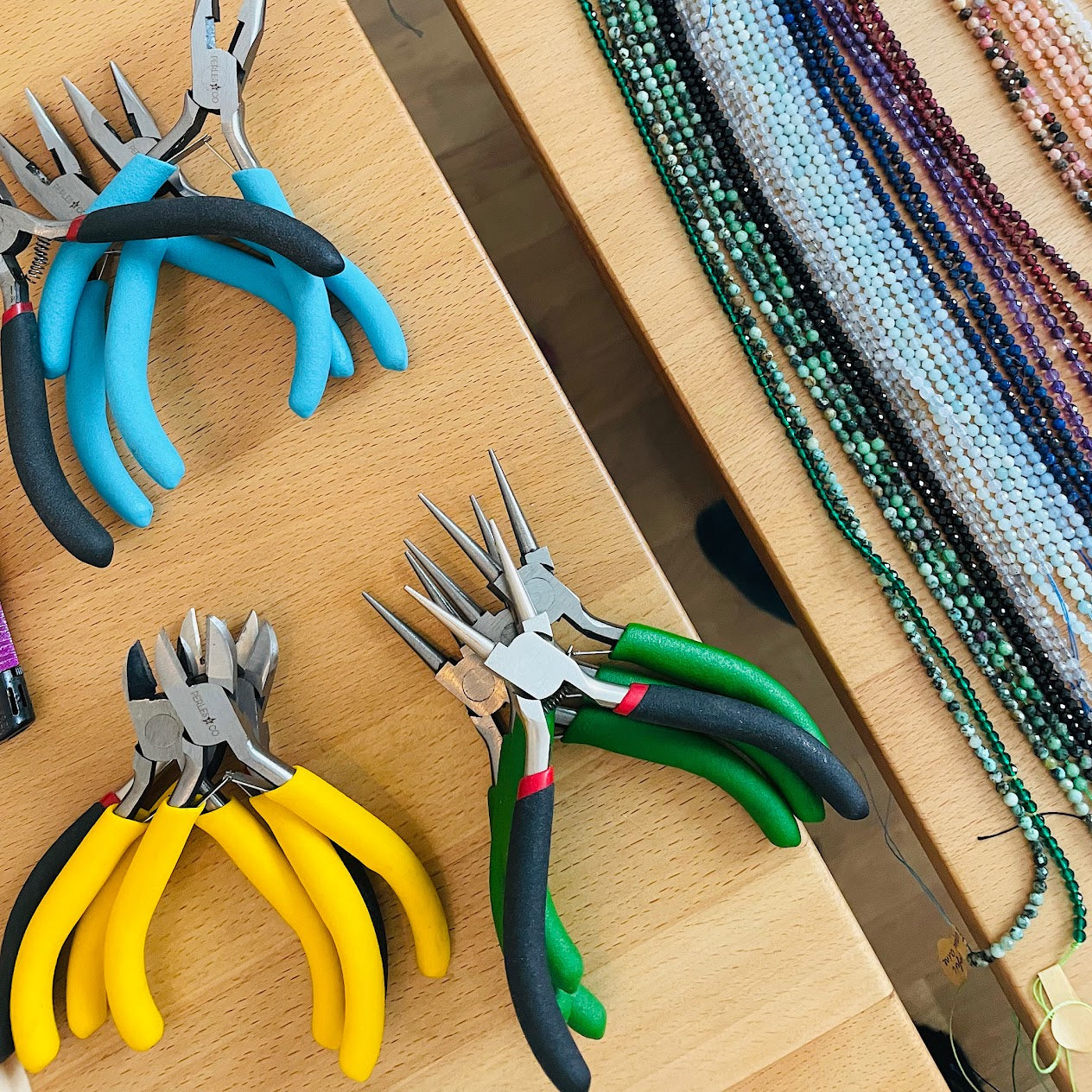 Atelier création de bijou - Bracelet en pierres naturelles 1H30