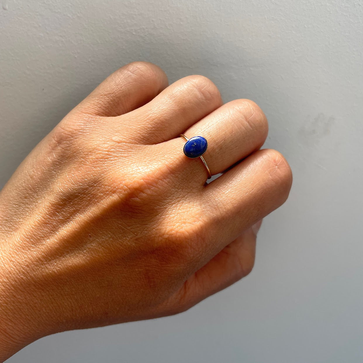 Bague fine empilable en pierre naturelle Marilou