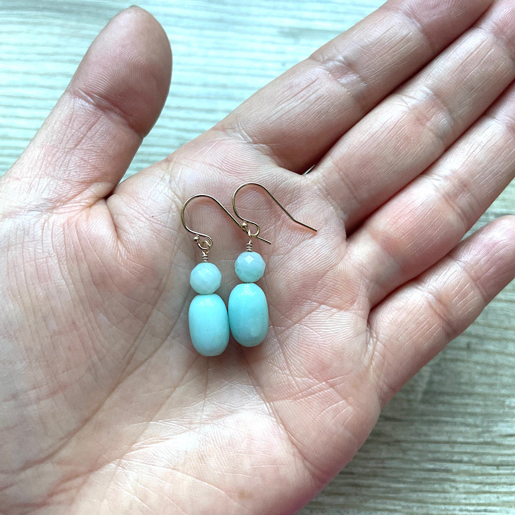boucles-oreilles-amazonite-main