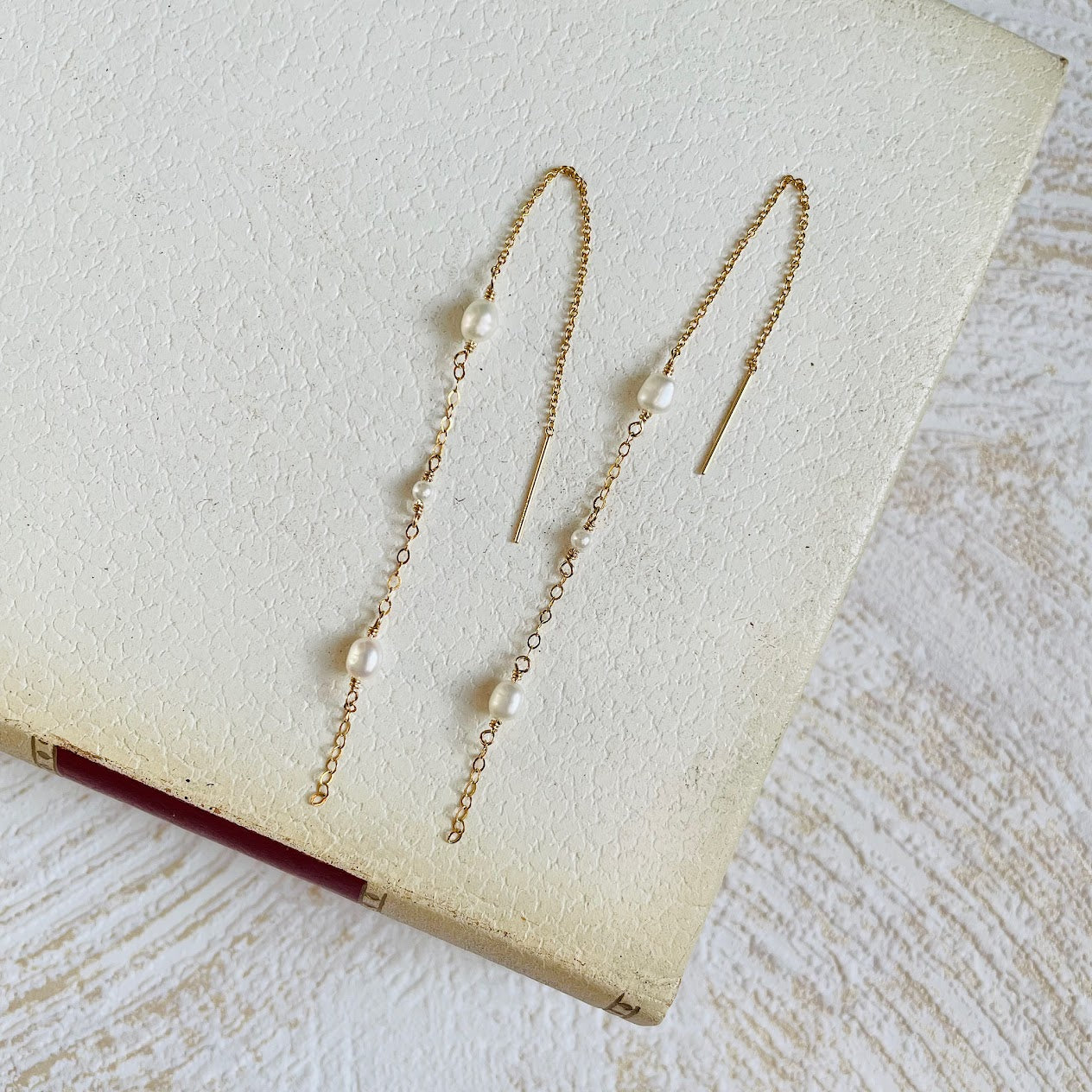 boucles-oreilles-perles-blanche-justine