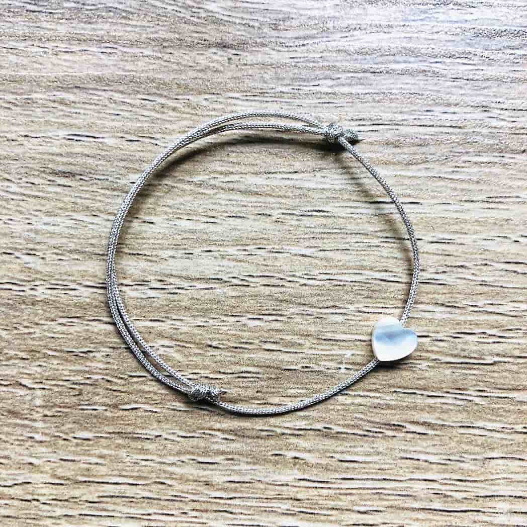 bracelet-coeur-nacre-argente