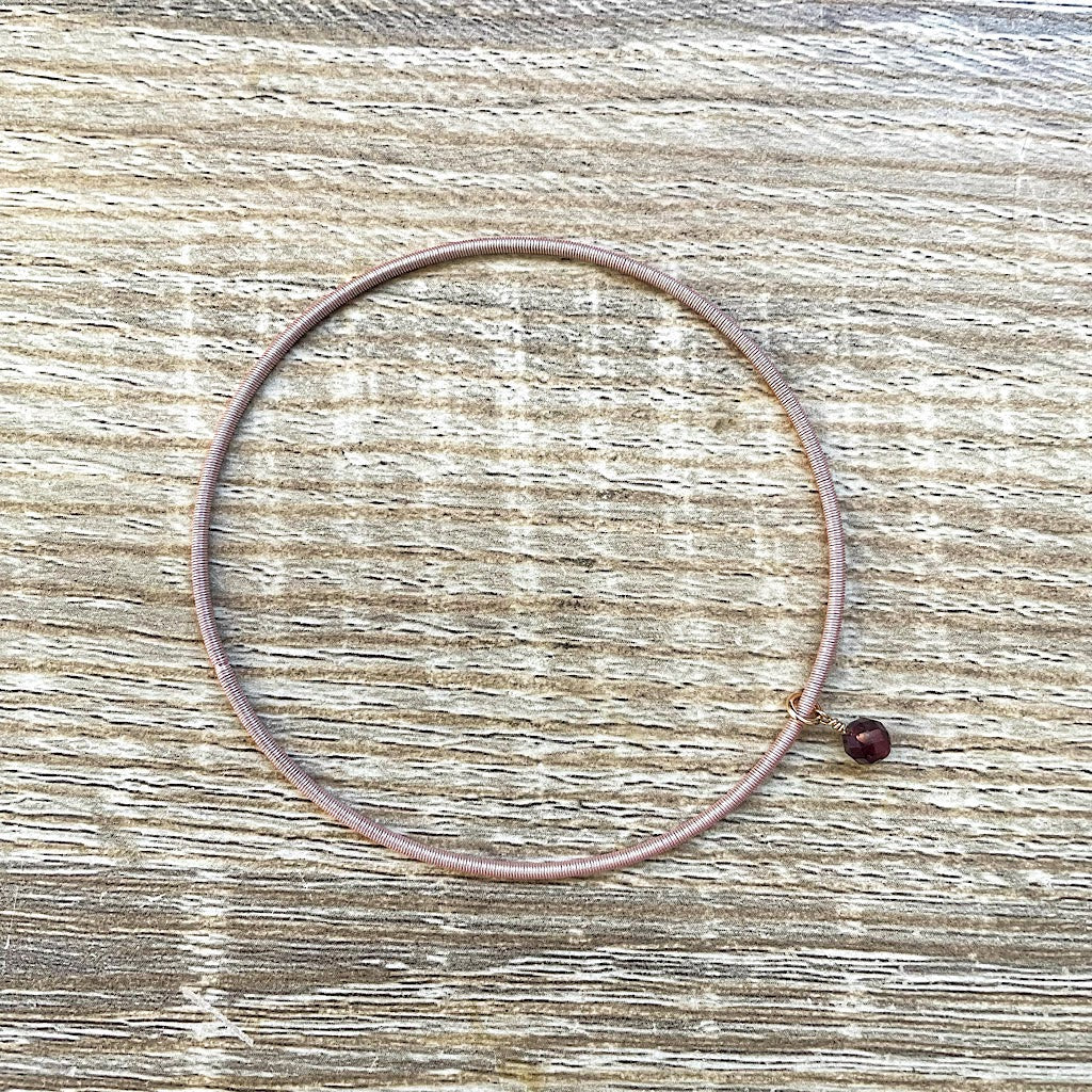 bracelet-jonc-juillet-grenat-rose