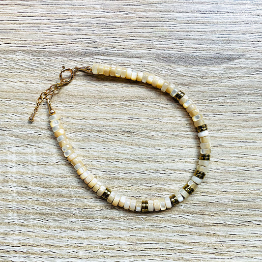 bracelet-nacre-beige