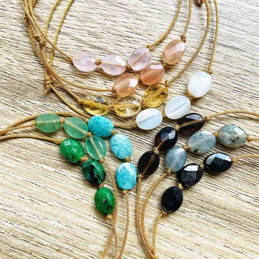 Bracelet lien coulissant pierres naturelles