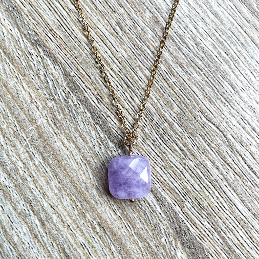 Collier pierres naturelles carrées Mia