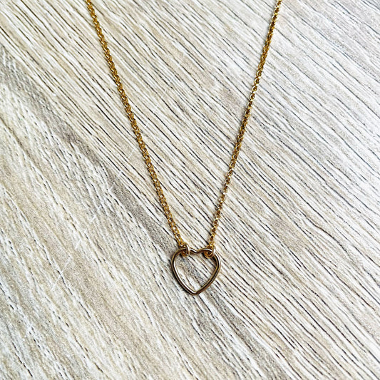 collier-coeur-plaque-or