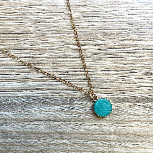 collier-fin-amazonite-plaque-or-2