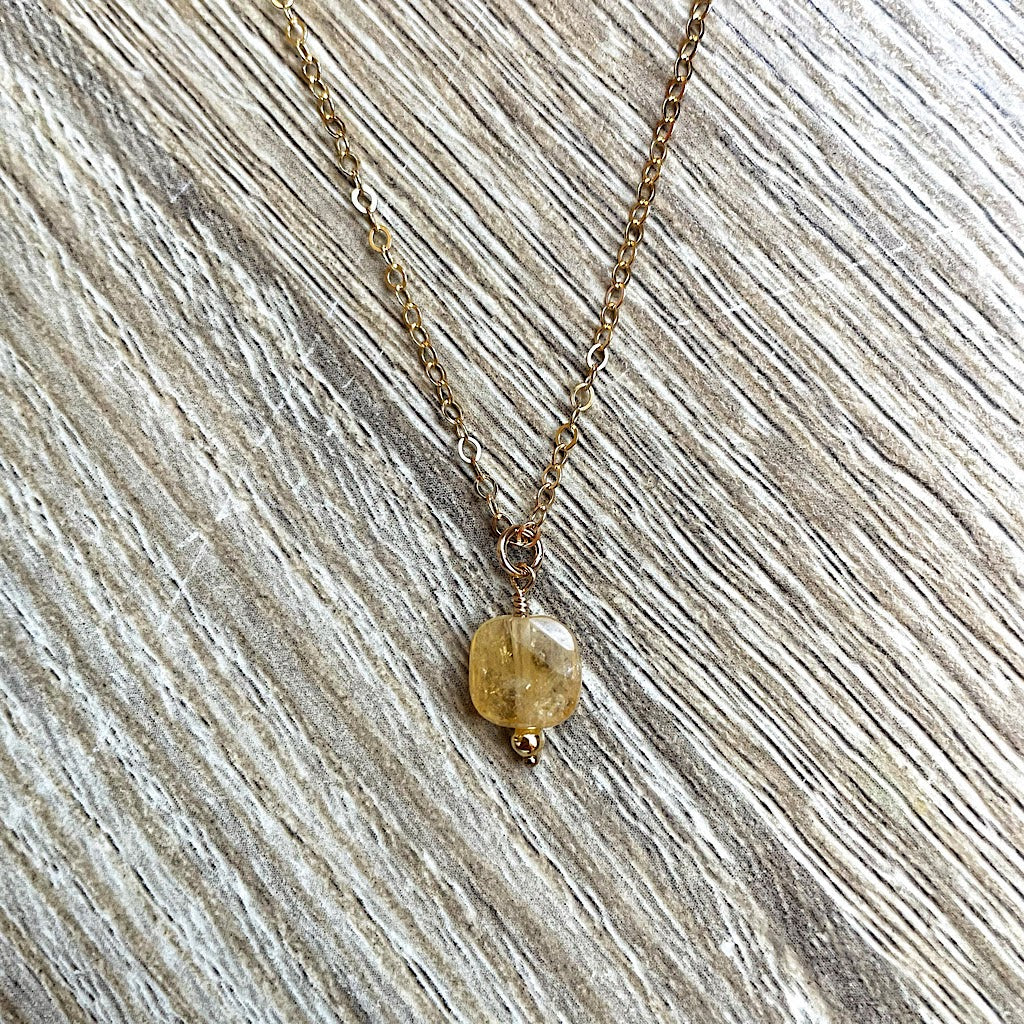 collier-fin-citrine-plaque-or