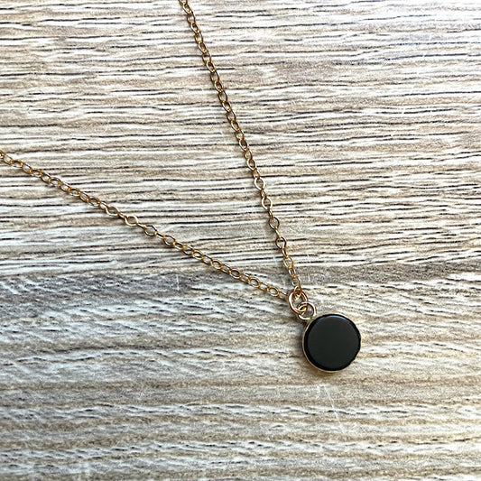 collier-fin-onyx-plaque-or-2