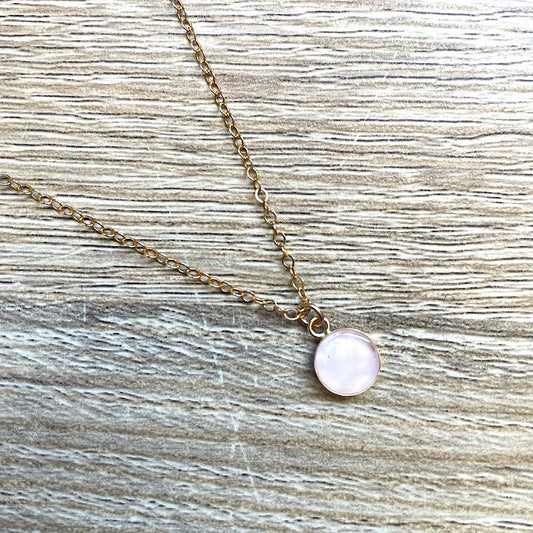 collier-fin-quartz-rose-plaque-or