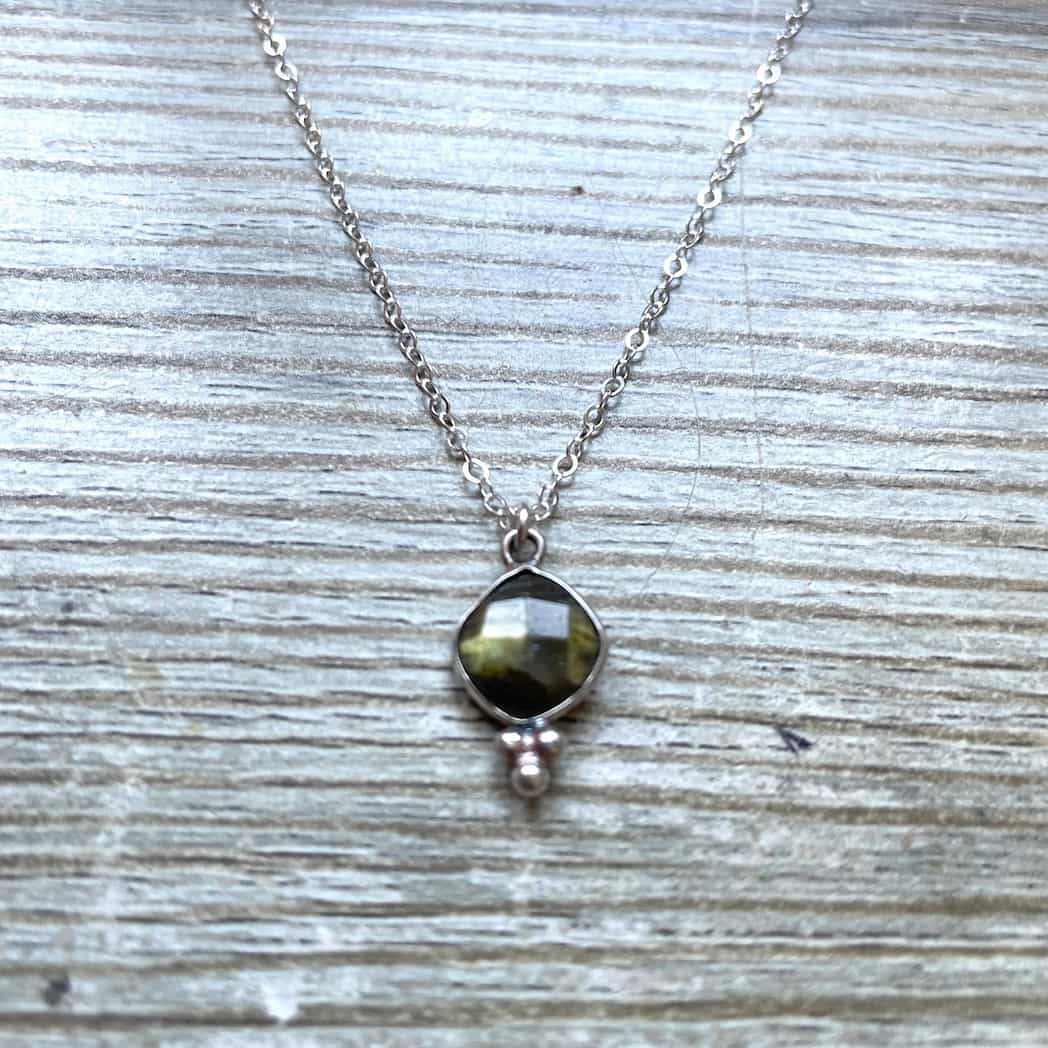 Collier Labradorite argent