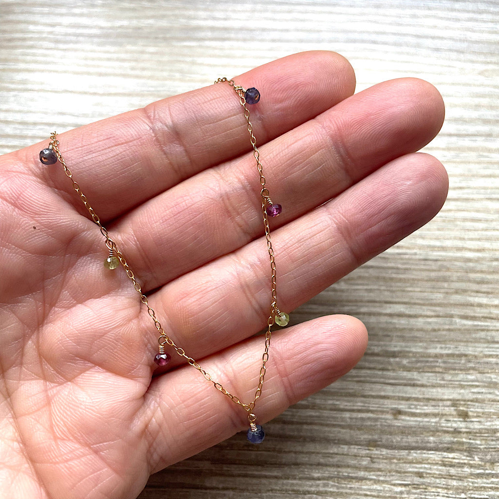 Collier pierres multicolores Sana