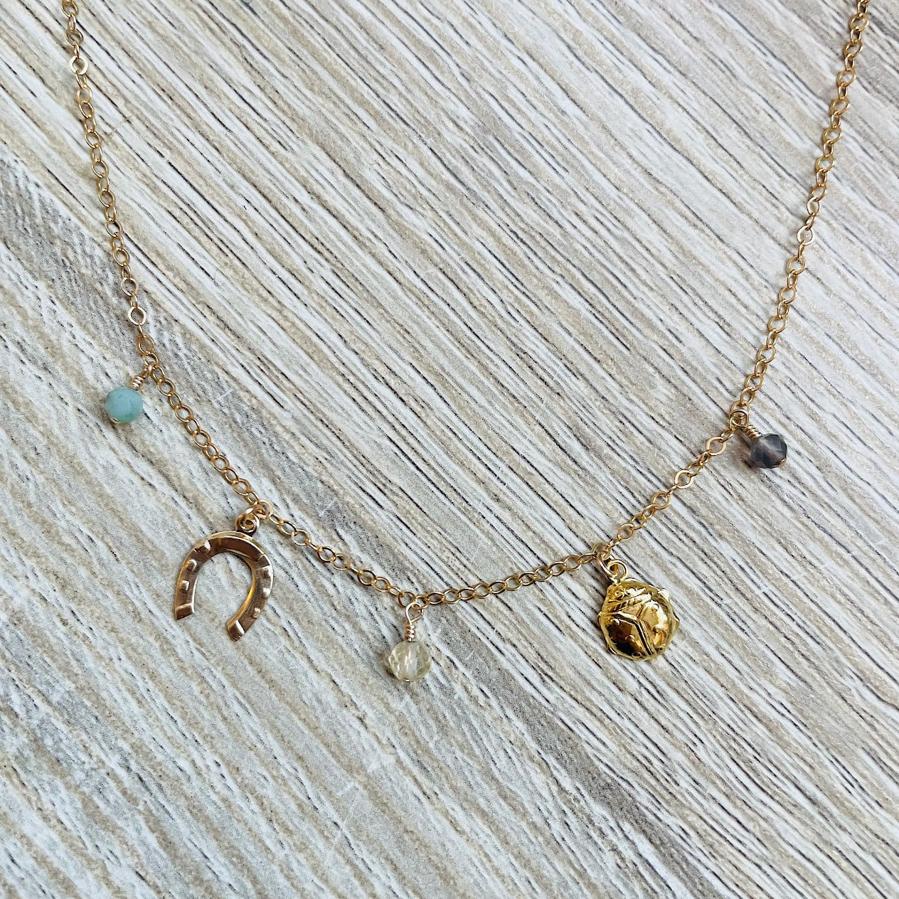 collier-porte-bonheur