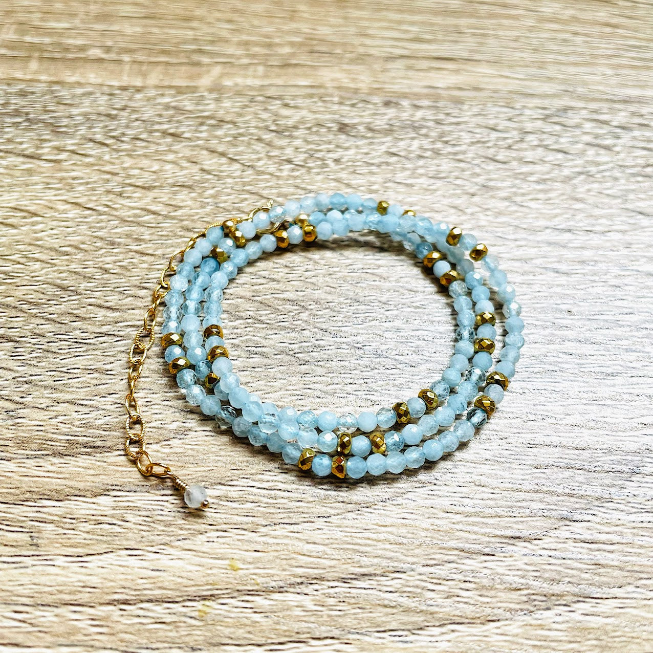 Collier en pierres naturelles transformable en bracelet Romy