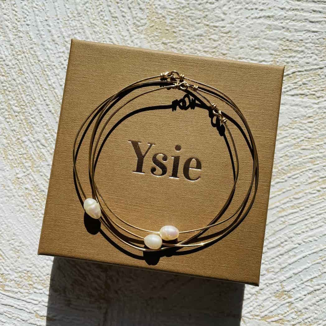 Bracelets joncs fins perles blanches