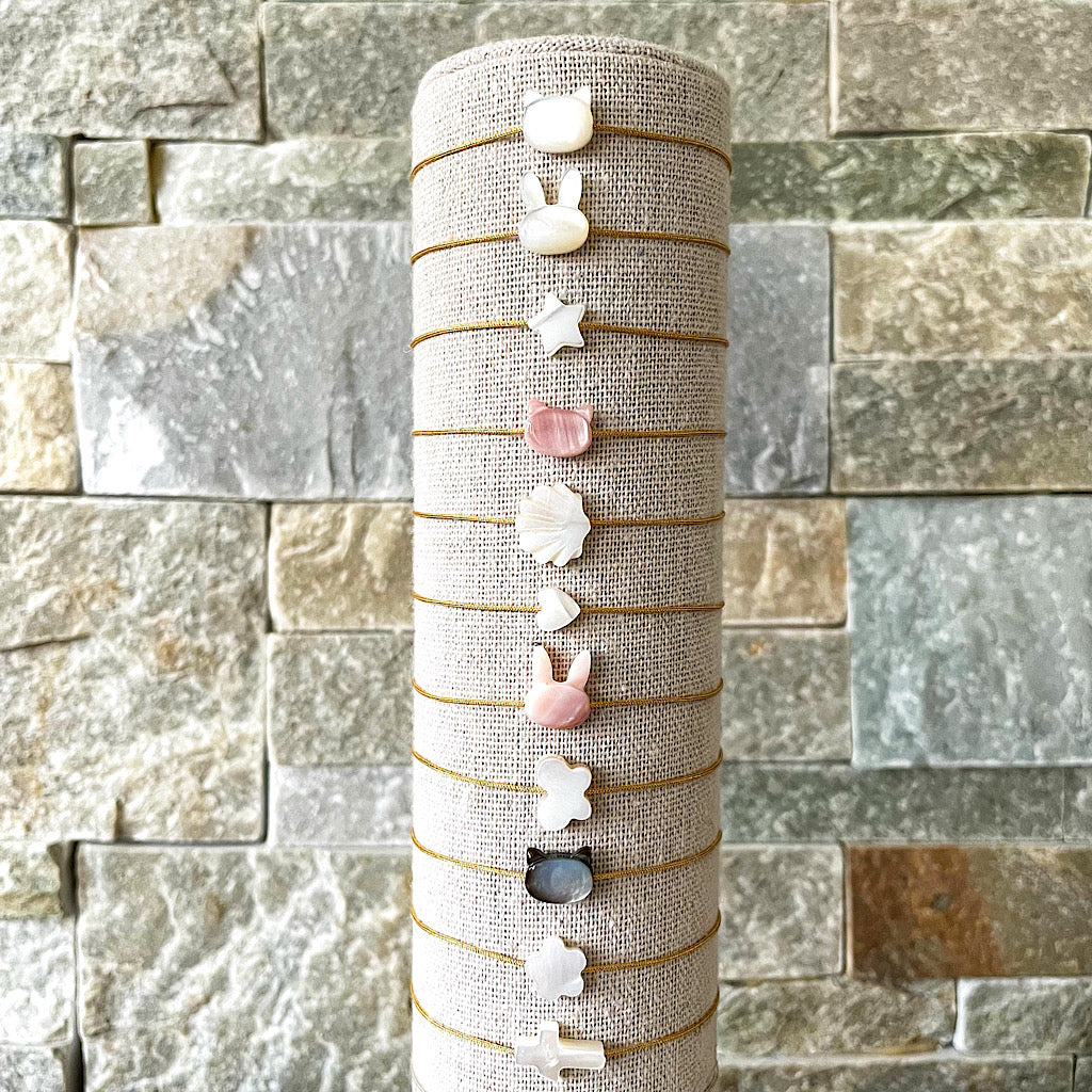 Lot de bracelets enfant nacre Camille avec présentoir
