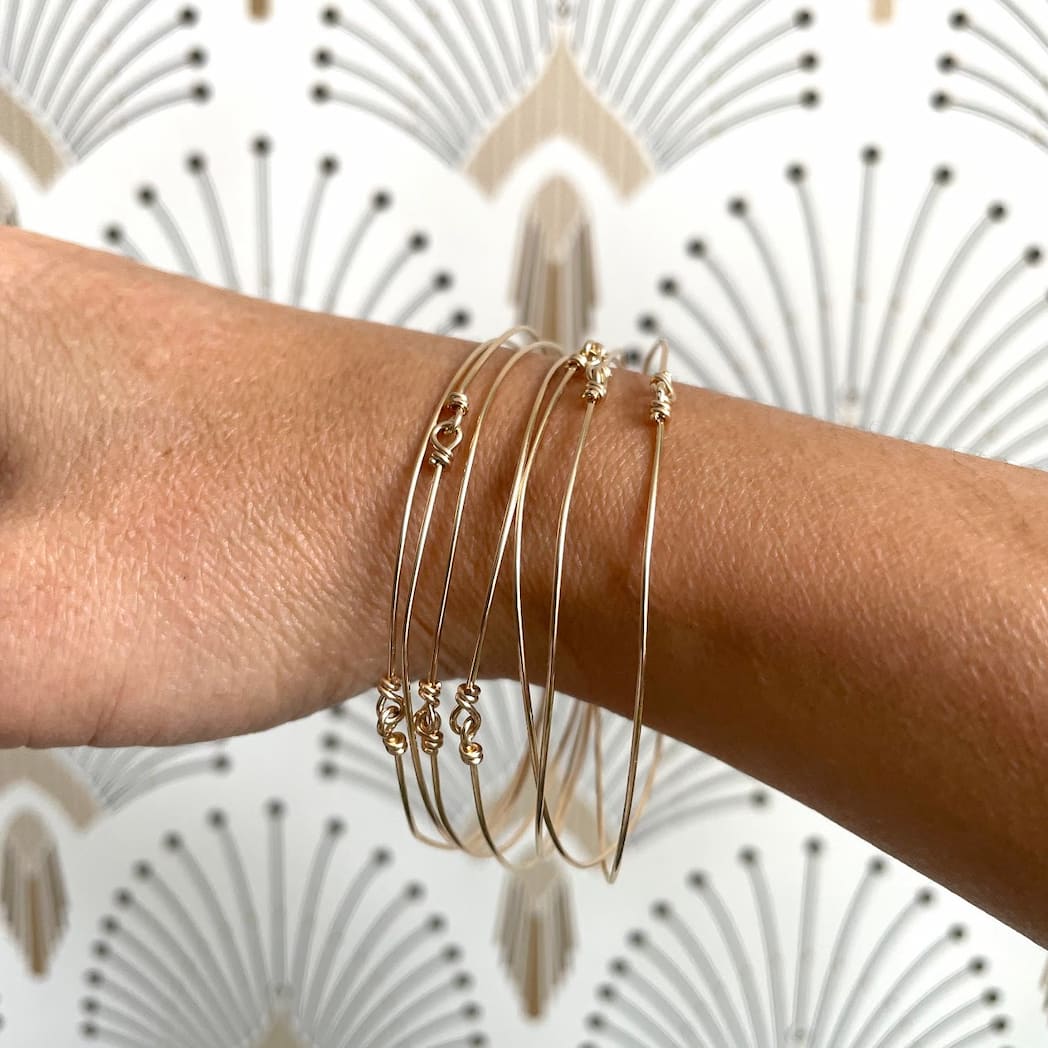 Bracelets semainier joncs fins