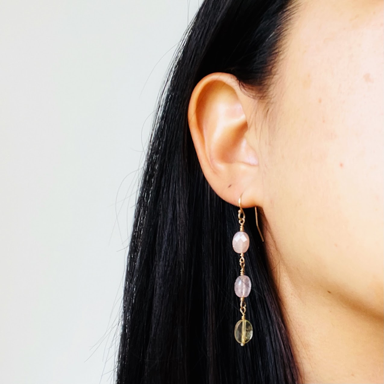 Boucles d’oreilles pierres naturelles multicolores plaqué or Candy