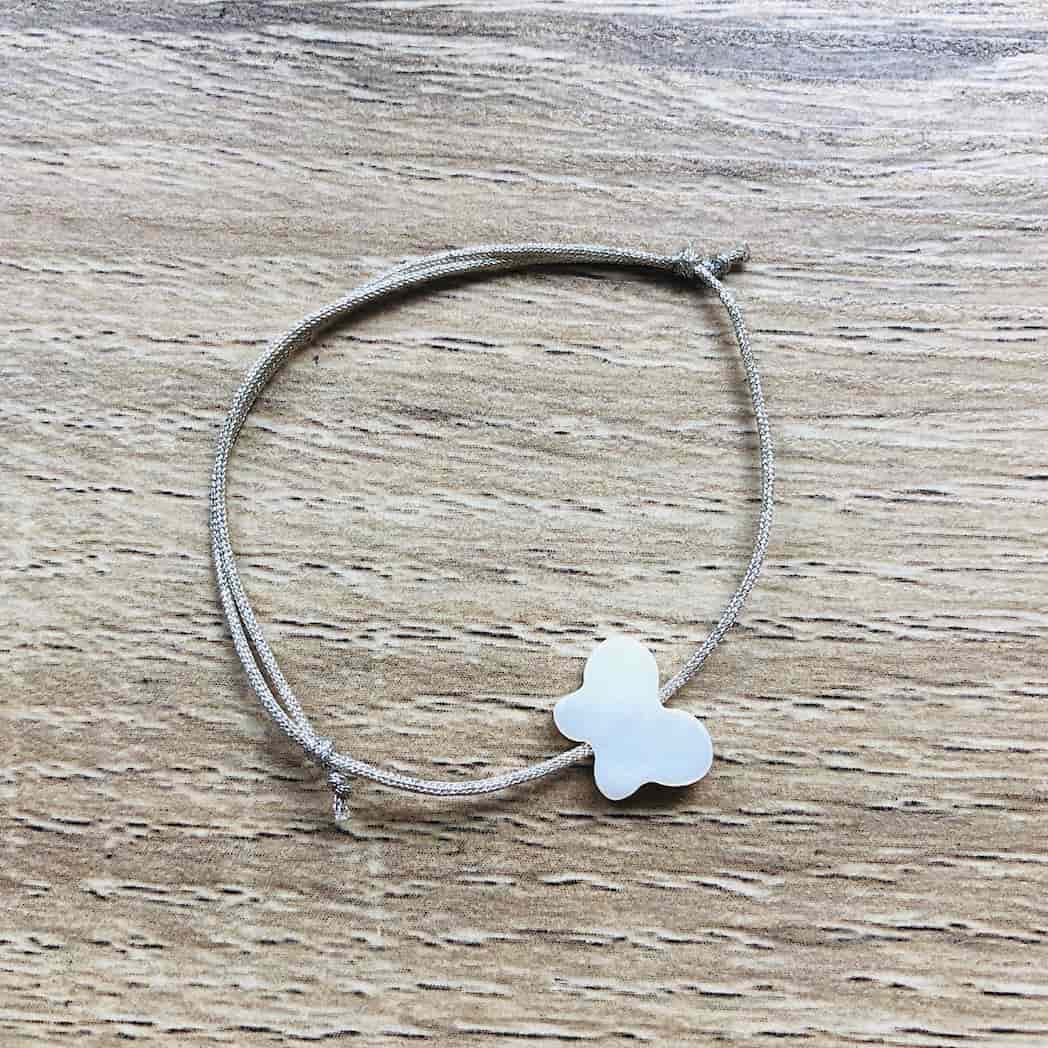 Bracelet papillon enfant nacre