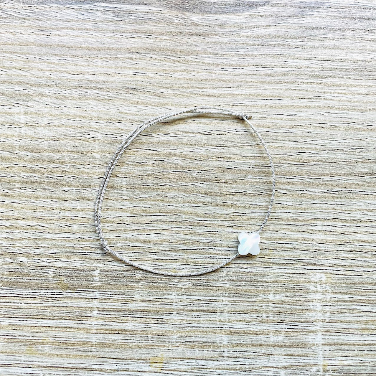 bracelet-enfant-trefle-nacre-argente