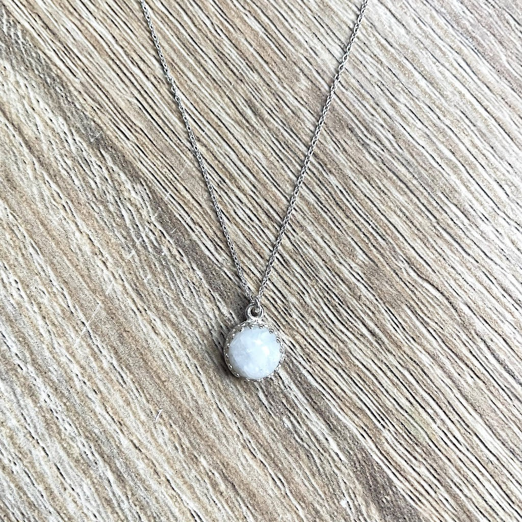 collier-fin-pierre-lune-argent-massif
