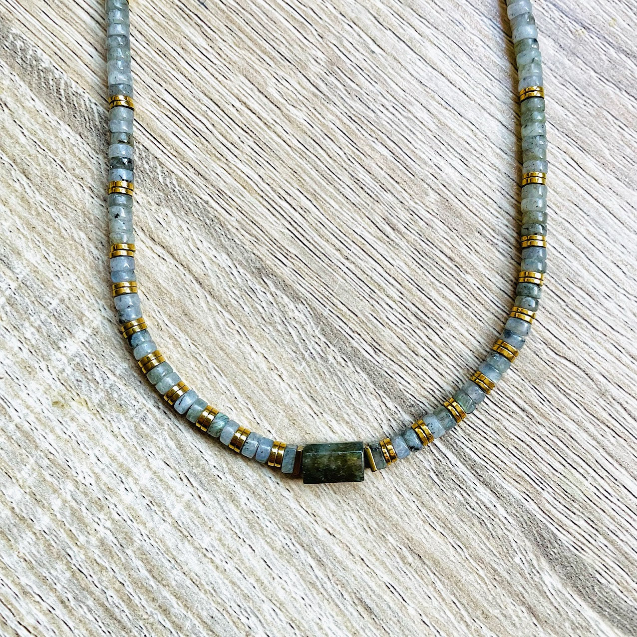 collier-labradorite-hematite-face