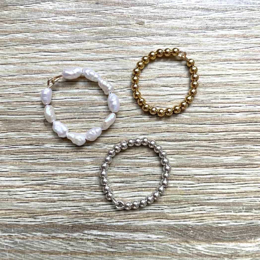 Bague en perles empilables