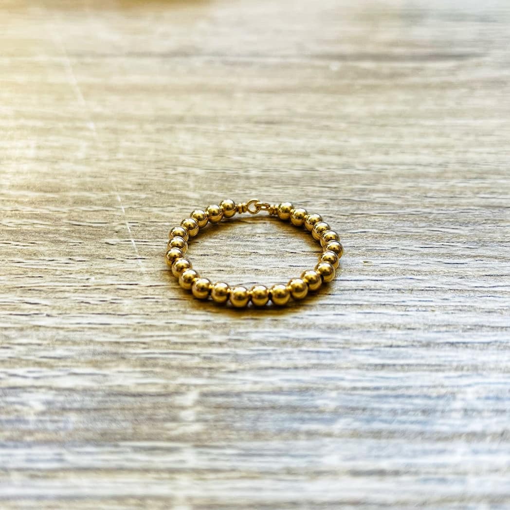 Bague perles dorée