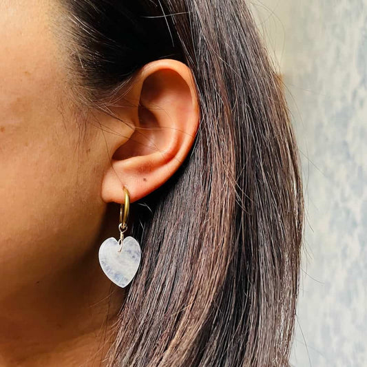 Boucles d'oreilles cœur en Pierre de Lune