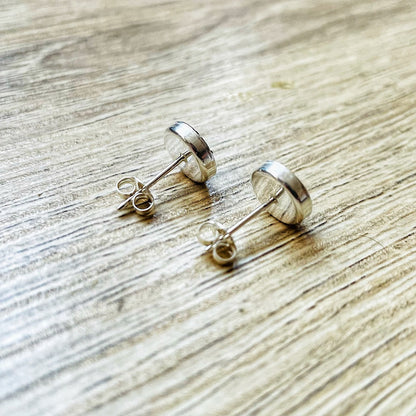 Boucles d'oreilles puces en pierres naturelles et argent massif