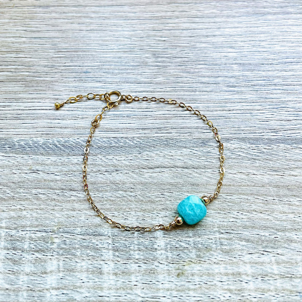 bracelet-amazonite-bleu-plaque-or