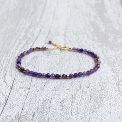Bracelet perlé en Améthyste