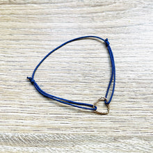 Charger l&#39;image dans la galerie, bracelet-cœur-bleu-marine-plaque-or