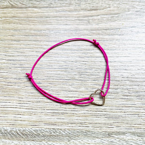     bracelet-cœur-fuchsia-rose-plaque-or