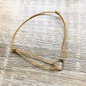 bracelet-cordon-reglable-cœur-plaque-or