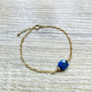 bracelet-lapis-lazuli-bleu-plaque-or