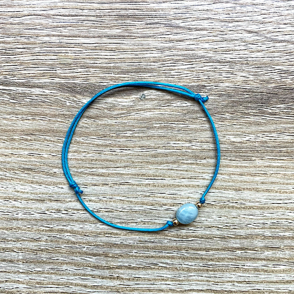 bracelet-pierre-naissance-aigue-marine-mars-mini-candy