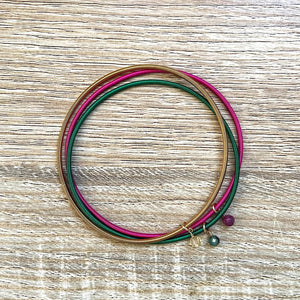    bracelets-joncs-pierres-naturelles-rose-vert