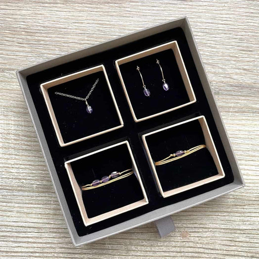Coffret cadeau parure de bijoux en Améthyste violet