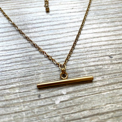 Collier barre T