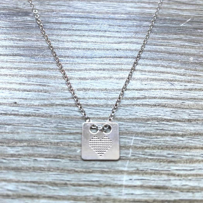 Collier cœur pixel