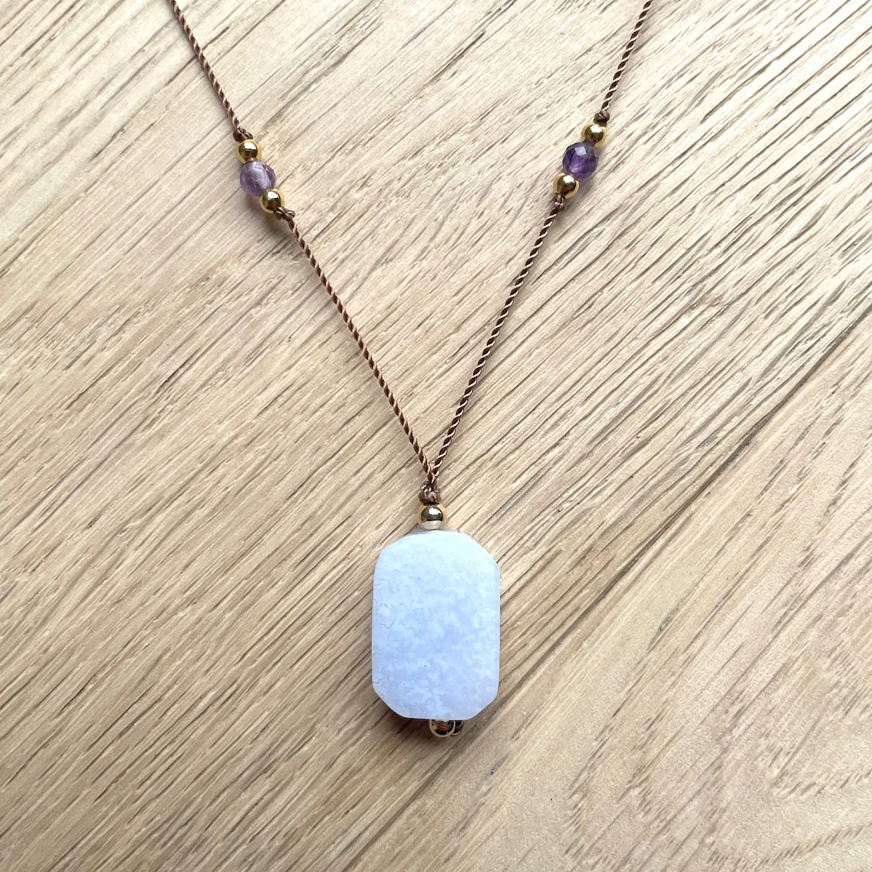 collier-harmonie-aigue-marine-amethyste-karma-face