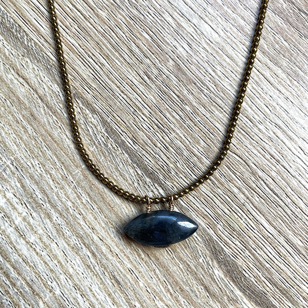 collier-labradorite-hematite