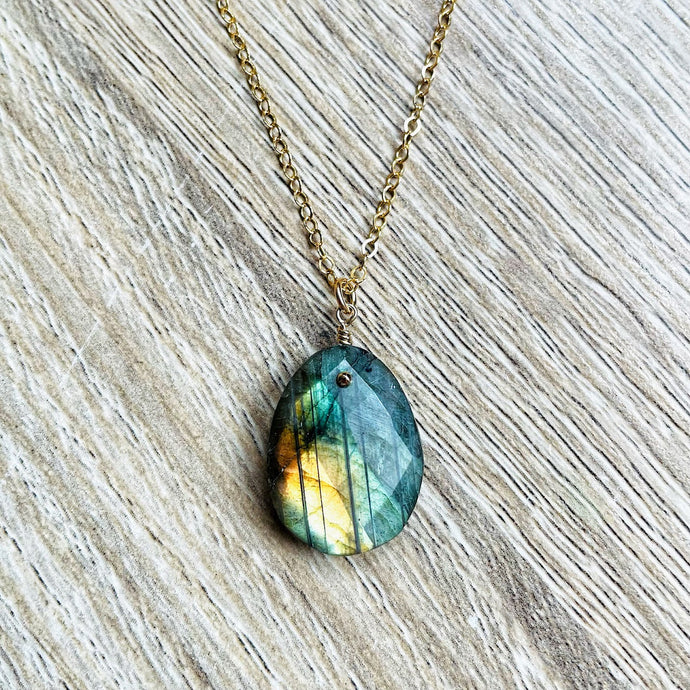 collier-labradorite-plaque-or