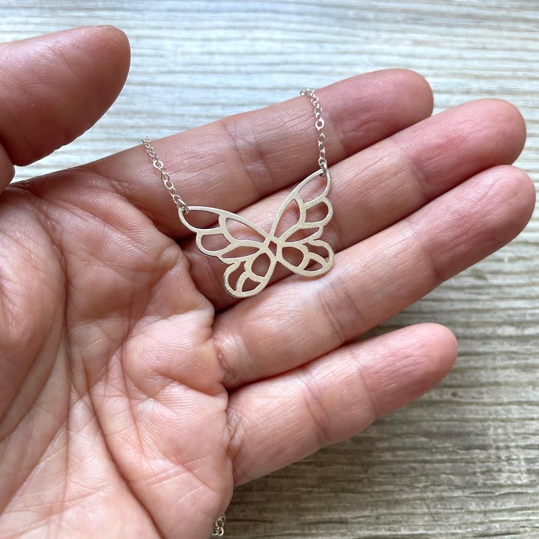 Collier papillon en argent massif