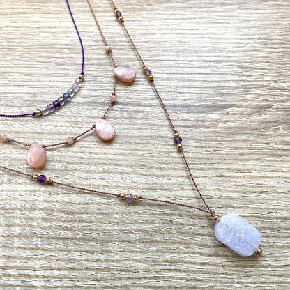 colliers-pierres-naturelles-violettes