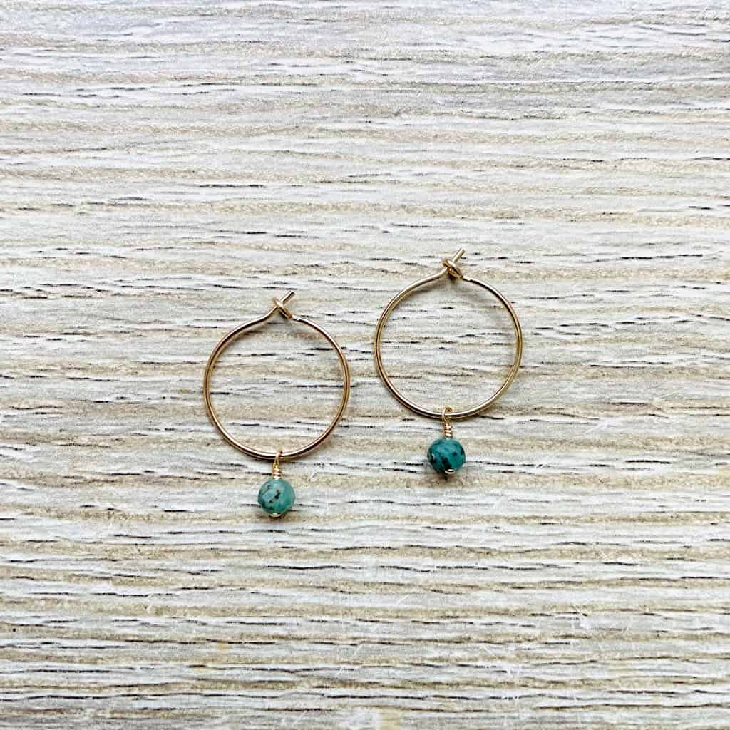 Créoles en Emeraude verte, pierre de naissance du mois de Mai