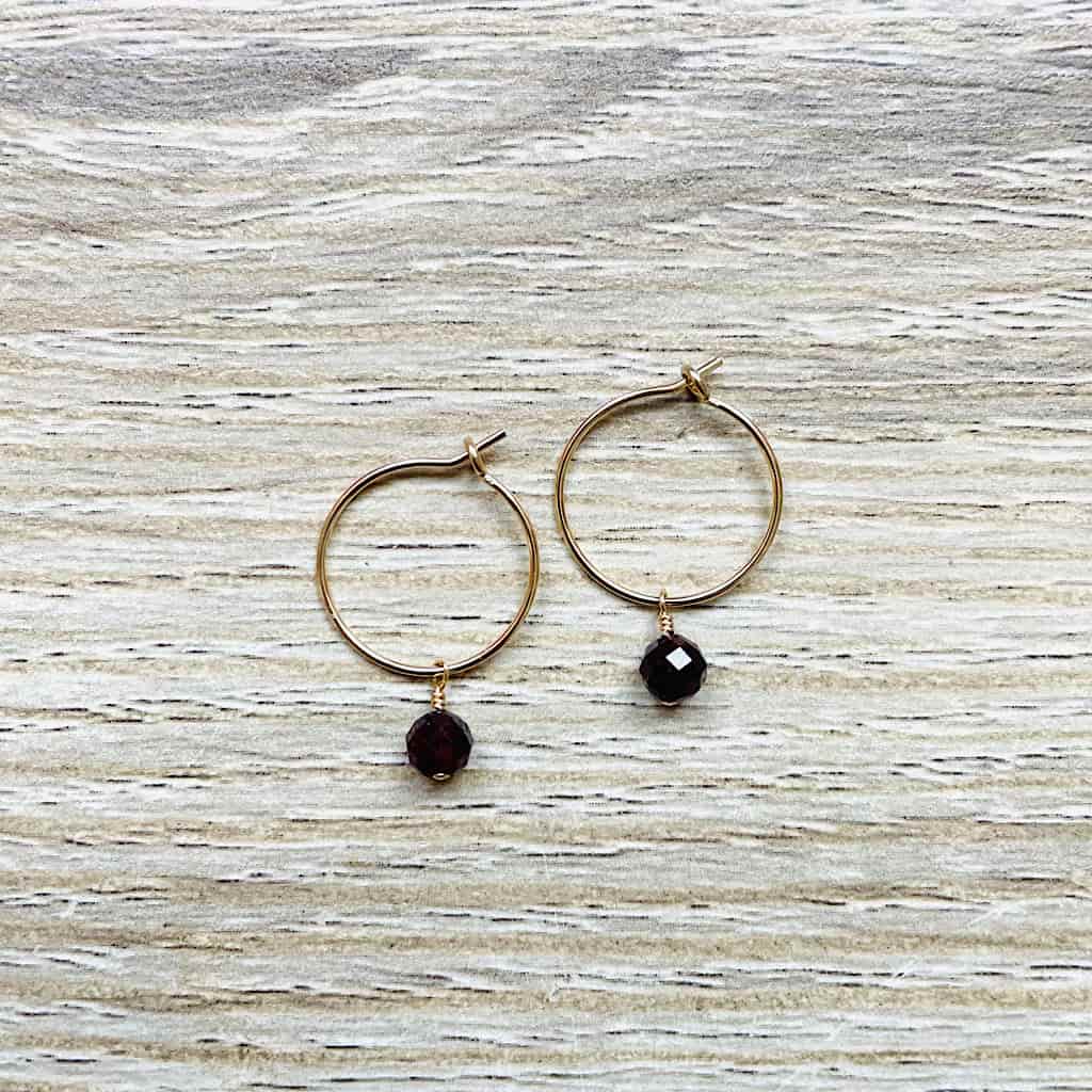 Créoles fines pierres de naissance Noé