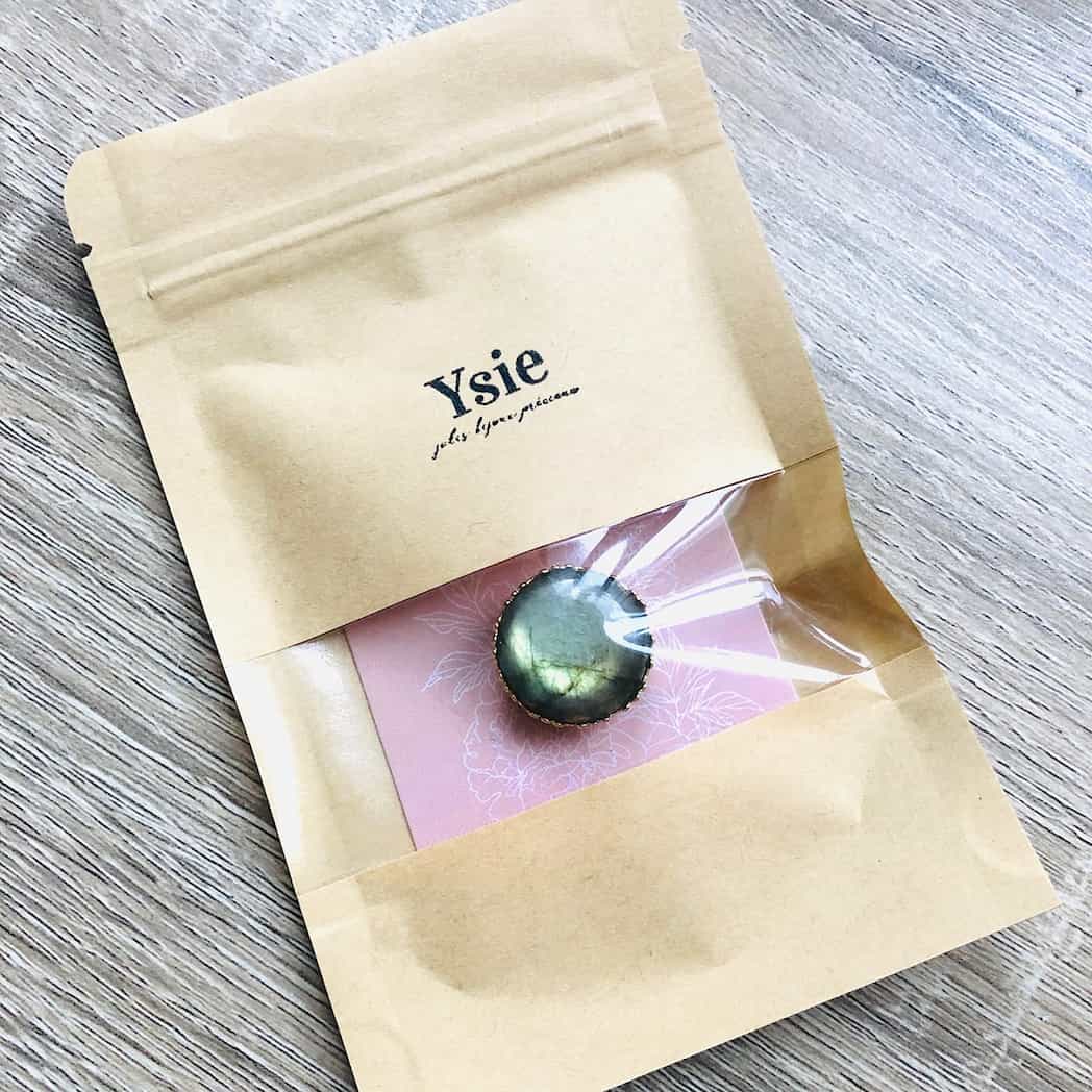 Idée cadeau briche pierre naturelle Labradorite